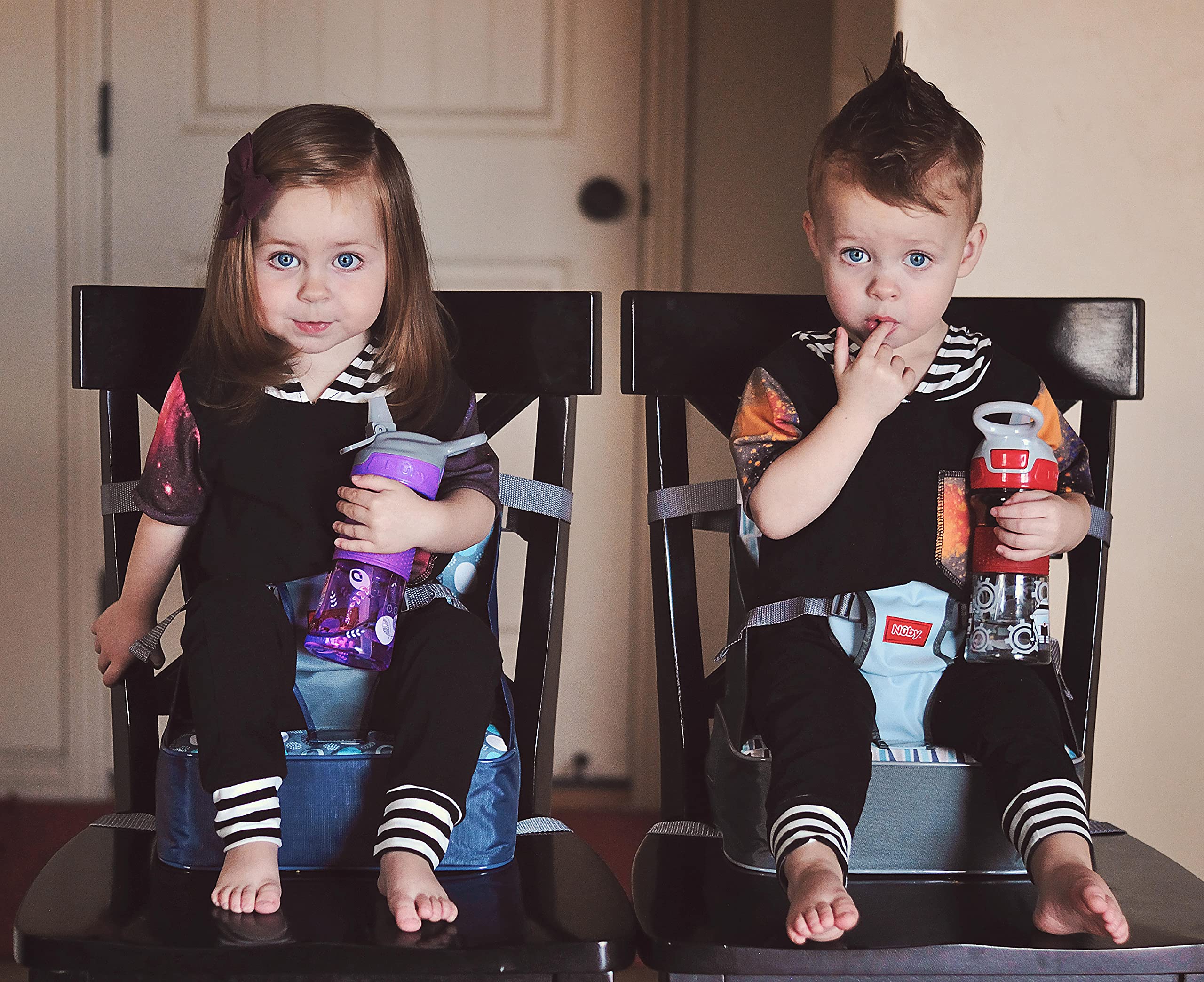Foto 4 pulgar | Asiento Elevador Nuby Easy Go Para Bebés Y Niños Pequeños, Color Gris - Venta Internacional.