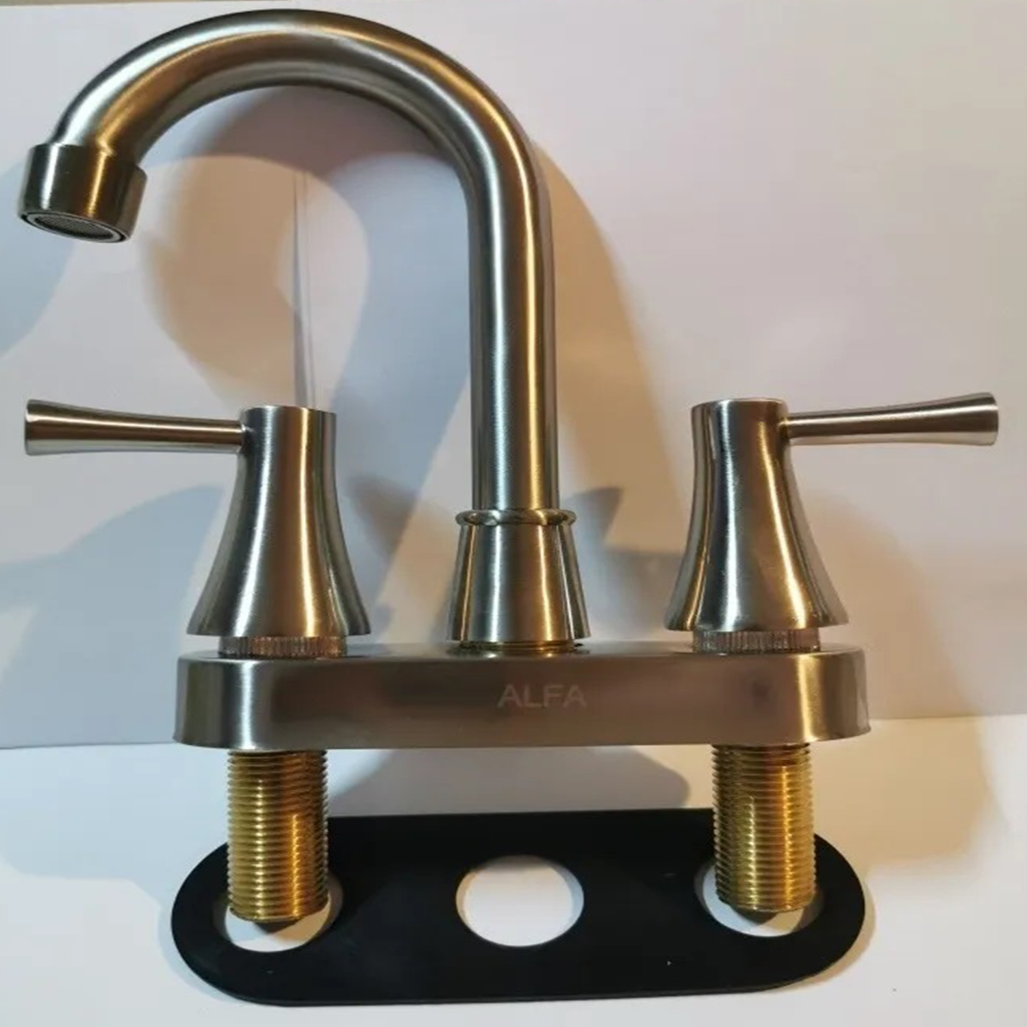 Foto 2 | Llave Mezcladora para Baño con Lavabo Alfa de Acero Inoxidable Satinada y Manerales Garza