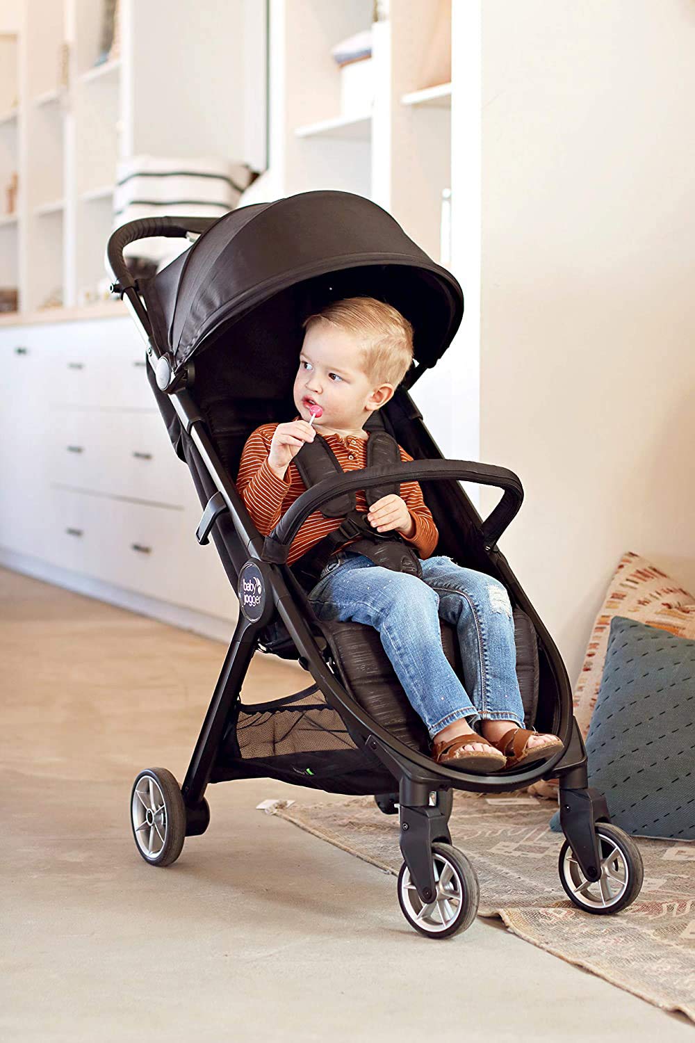 Foto 3 pulgar | Stroller Baby Jogger City Tour 2 Ultracompacto De Color Negro Intenso - Venta Internacional.