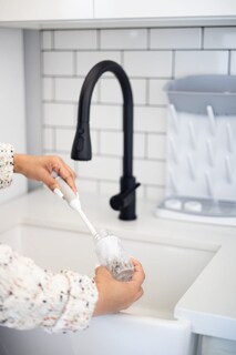 Foto 3 | Estante para Secar Botellas Ubbi Vertical con Cepillo para Botellas y Alfombrilla Gris - Venta Internacional