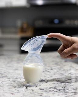 Foto 5 | Extractor De Leche Haakaa Gen 2 De Silicona De 150 Ml Con Base De Succión - Venta Internacional.