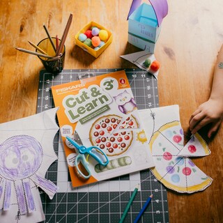 Foto 5 | Libro De Actividades Y Tijeras De Entrenamiento Fiskars Cut & Learn - Venta Internacional.