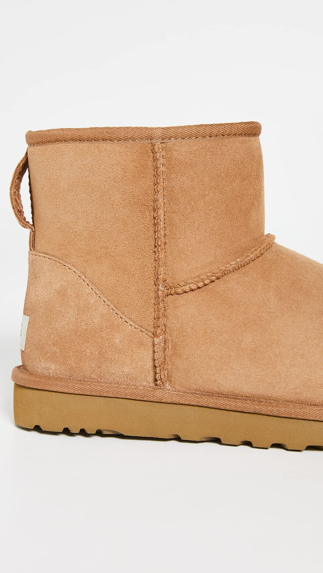 Foto 4 pulgar | Bota Ugg Classic Mini Chestnut Para Hombre, Talla 10 - Venta Internacional.