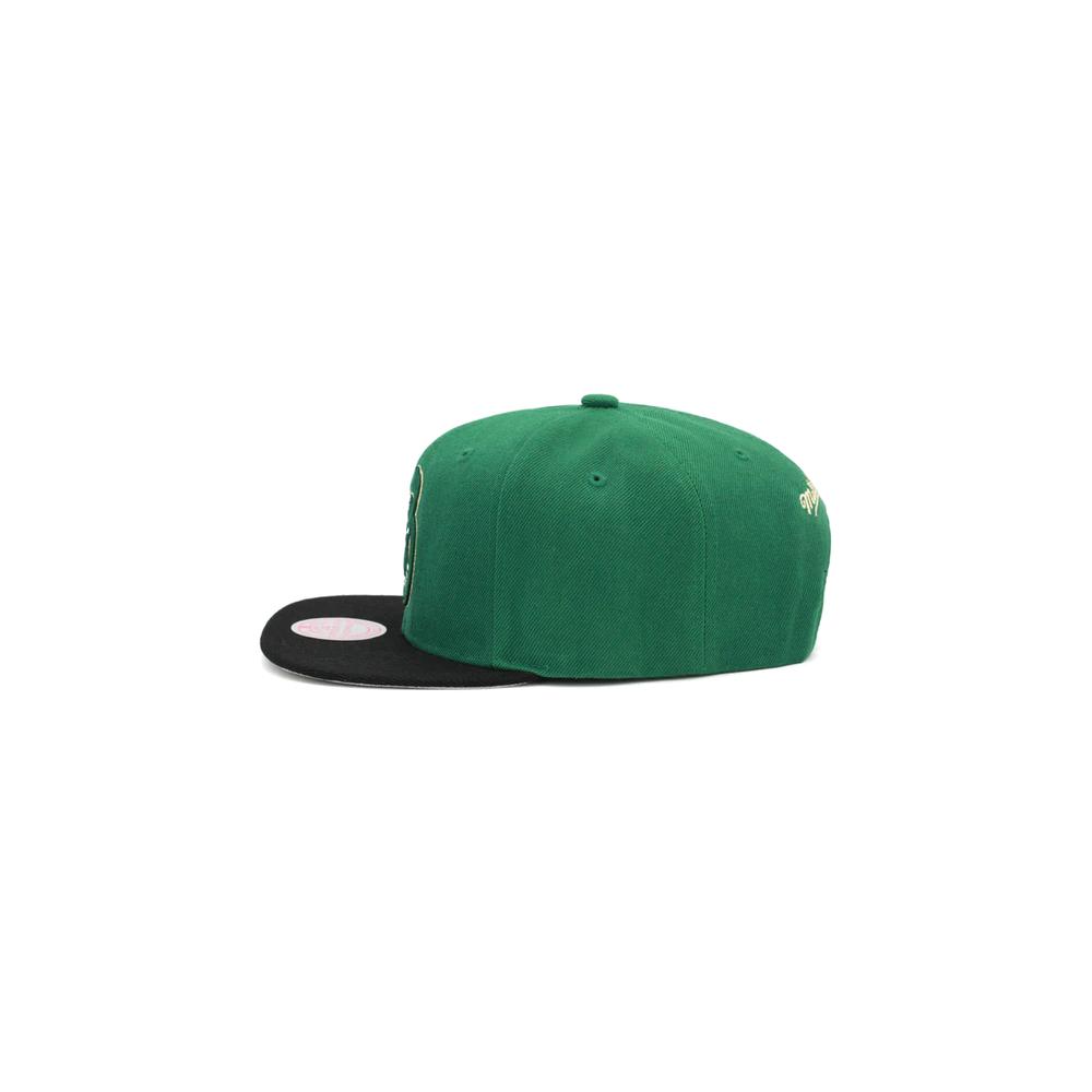 Foto 4 pulgar | Gorra Mitchell & Ness Milwaukee Bucks Core Basic Nba Verde