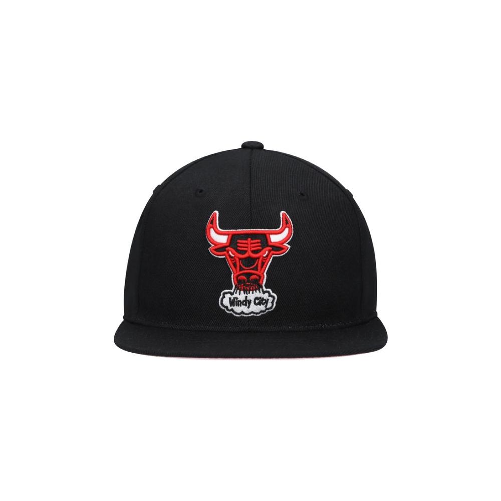 Foto 2 pulgar | Gorra Mitchell & Ness Chicago Bulls Core Basics Nba Negro