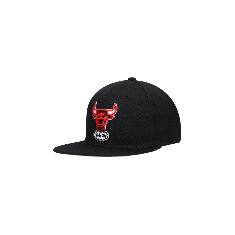 Foto 3 pulgar | Gorra Mitchell & Ness Chicago Bulls Core Basics Nba Negro