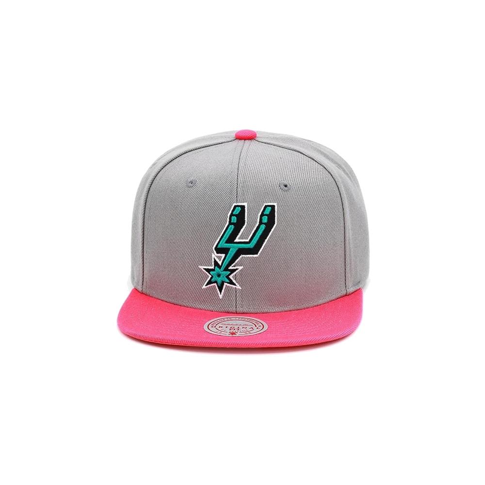 Foto 2 pulgar | Gorra Mitchell & Ness San Antonio Spurs Core Basic NBA color Gris