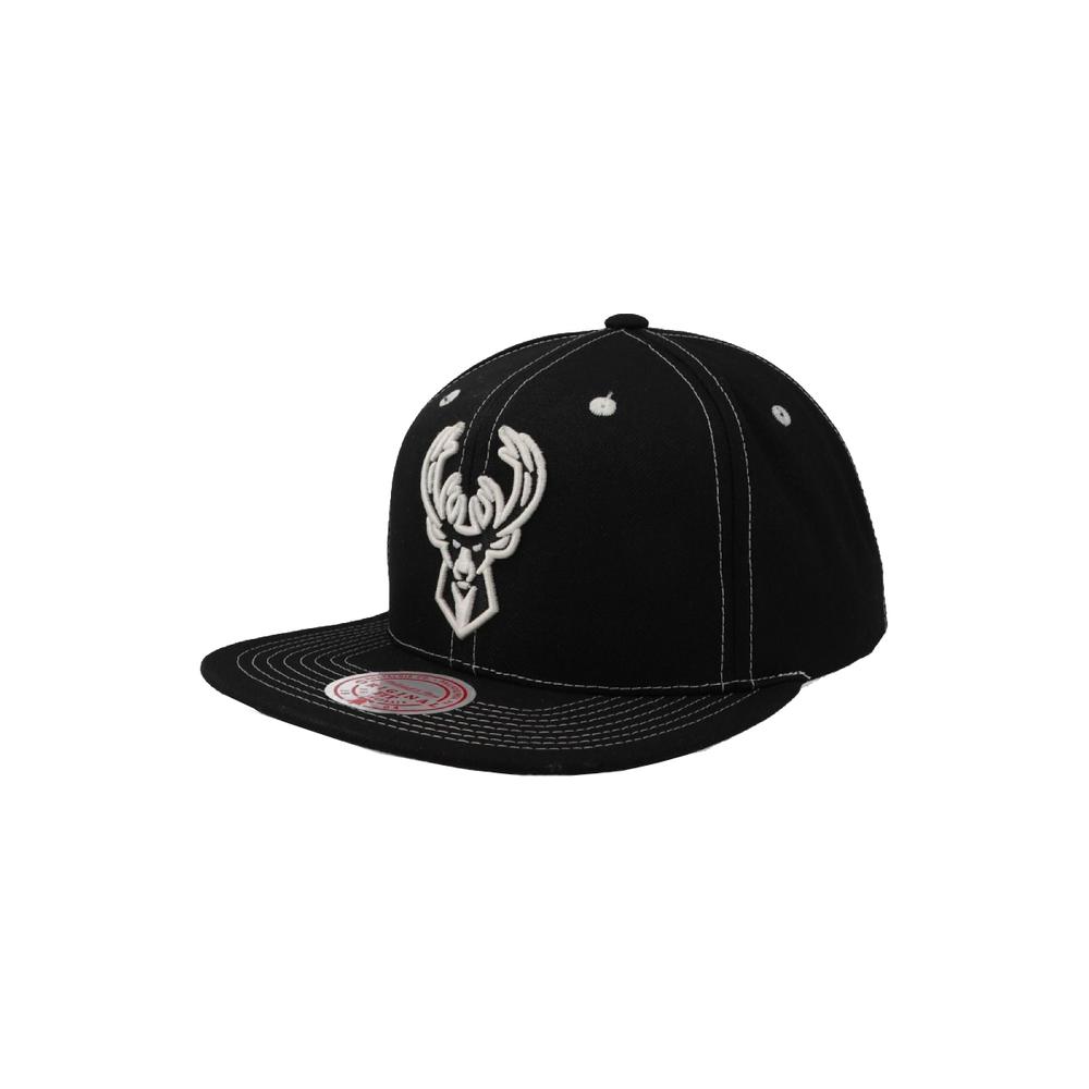 Foto 2 pulgar | Gorra Mitchell & Ness Milwauke Bucks-os NBA color Negro