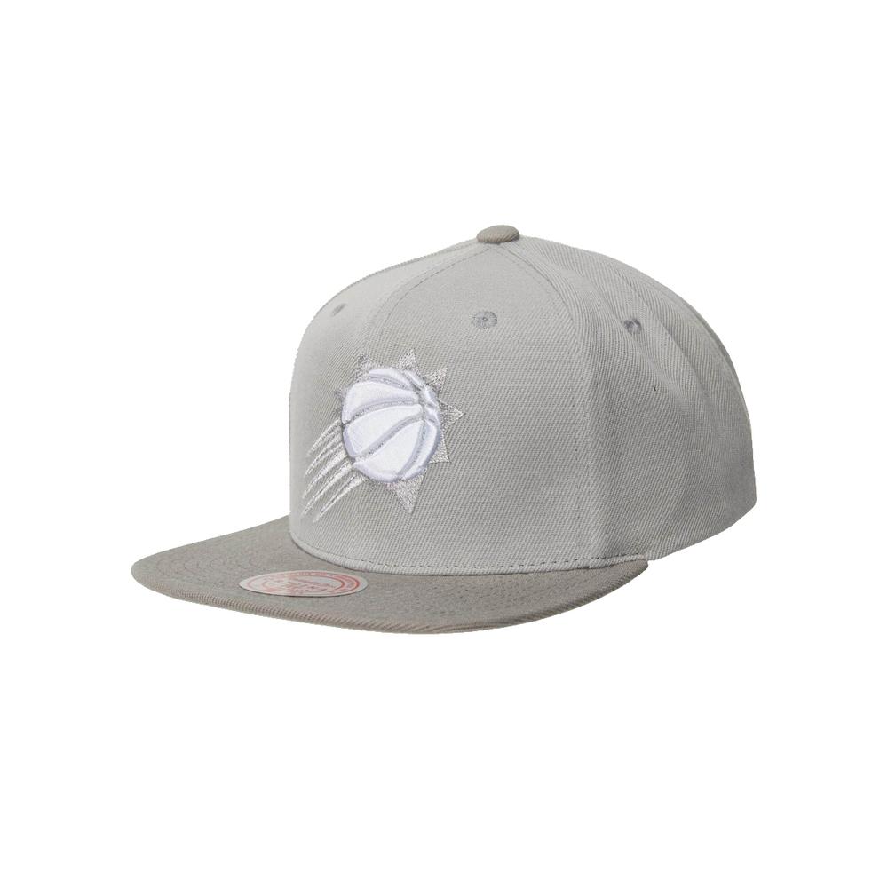 Foto 2 pulgar | Gorra Mitchell & Ness Suns Metallic Grey Nba color Gris para Hombre