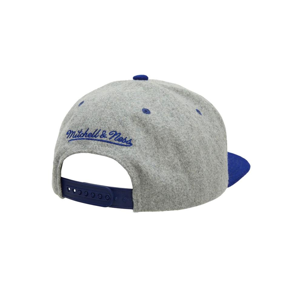 Foto 3 pulgar | Gorra Mitchell & Ness Knicks Melton Patch Nba color Gris para Hombre