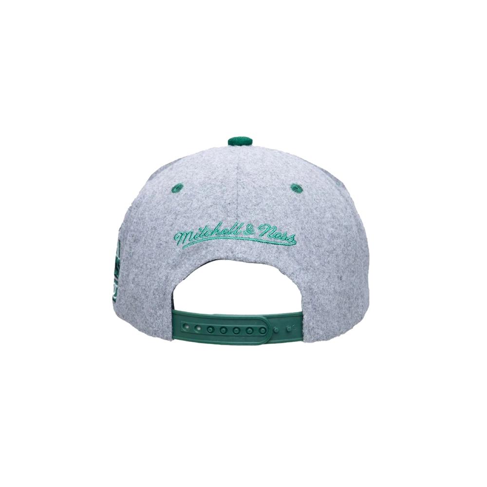 Foto 5 pulgar | Gorra Mitchell & Ness Celtics Melton Patch NBA Gris