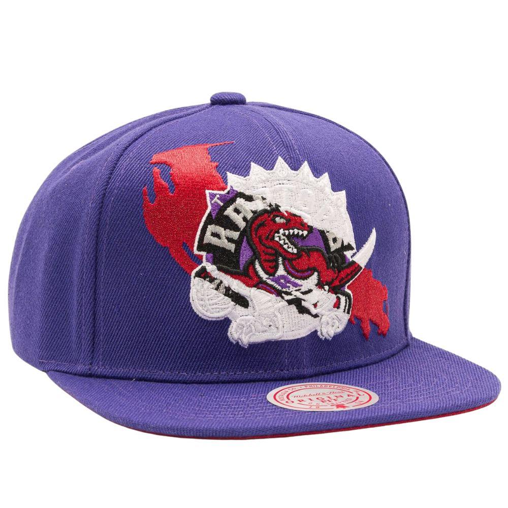 Foto 2 pulgar | Gorra Mitchell & Ness HWC Raptors Basquetbol NBA Púrpura