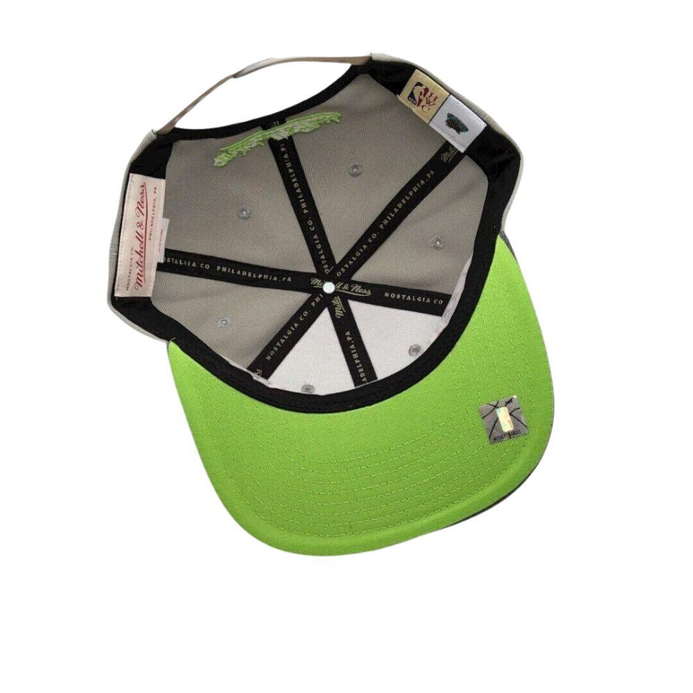 Foto 3 pulgar | Gorra Unisex Mitchell & Ness Green Bean Bucks Nba Gris