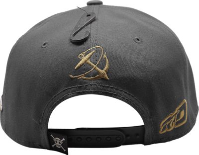 Foto 2 | Gorra One Piece Calavera Timón Placa Metálica Estilo Latón Viejo