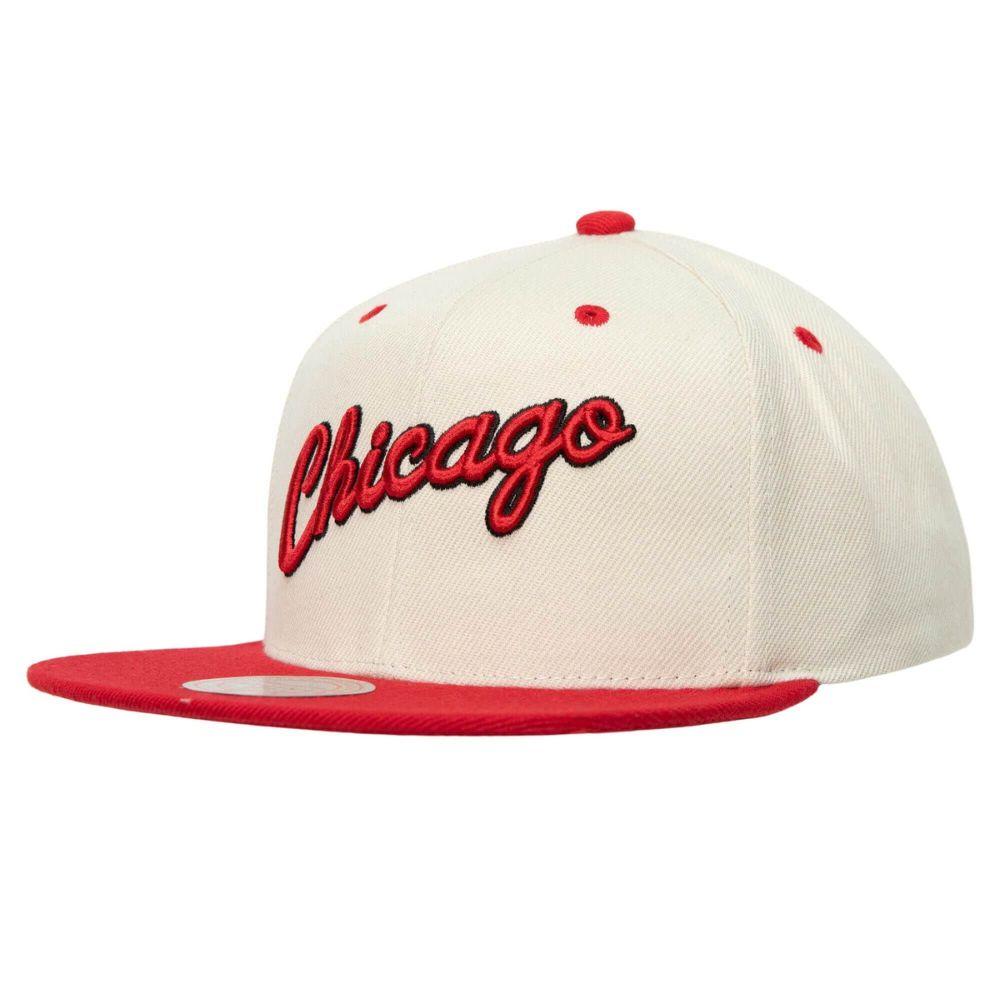 Foto 2 pulgar | Gorra Mitchell & Ness Chicago Bulls Sail 2 Tonos HWC Basquetbol NBA Beige