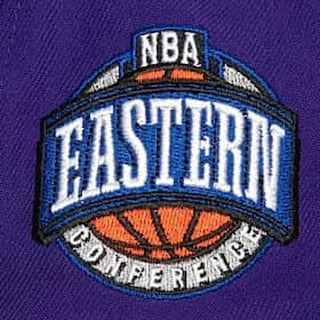 Foto 3 | Gorra Mitchell & Ness Raptors Conference Patch NBA Púrpura