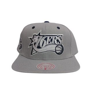 Foto 1 | Gorra Mitchell & Ness Philadelphia 76er NBA Gris para Hombre