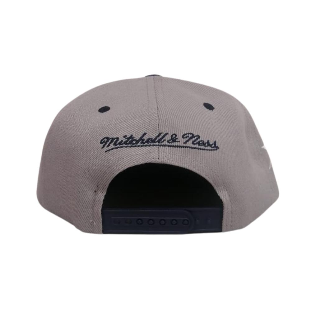 Foto 4 pulgar | Gorra Mitchell & Ness Philadelphia 76er NBA Gris para Hombre