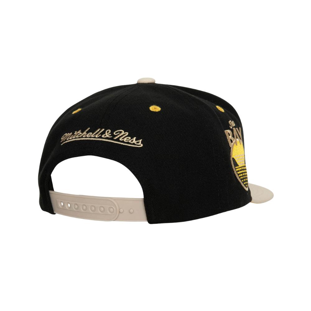 Foto 4 pulgar | Gorra Mitchell & Ness Pin Drop Golden State Negra