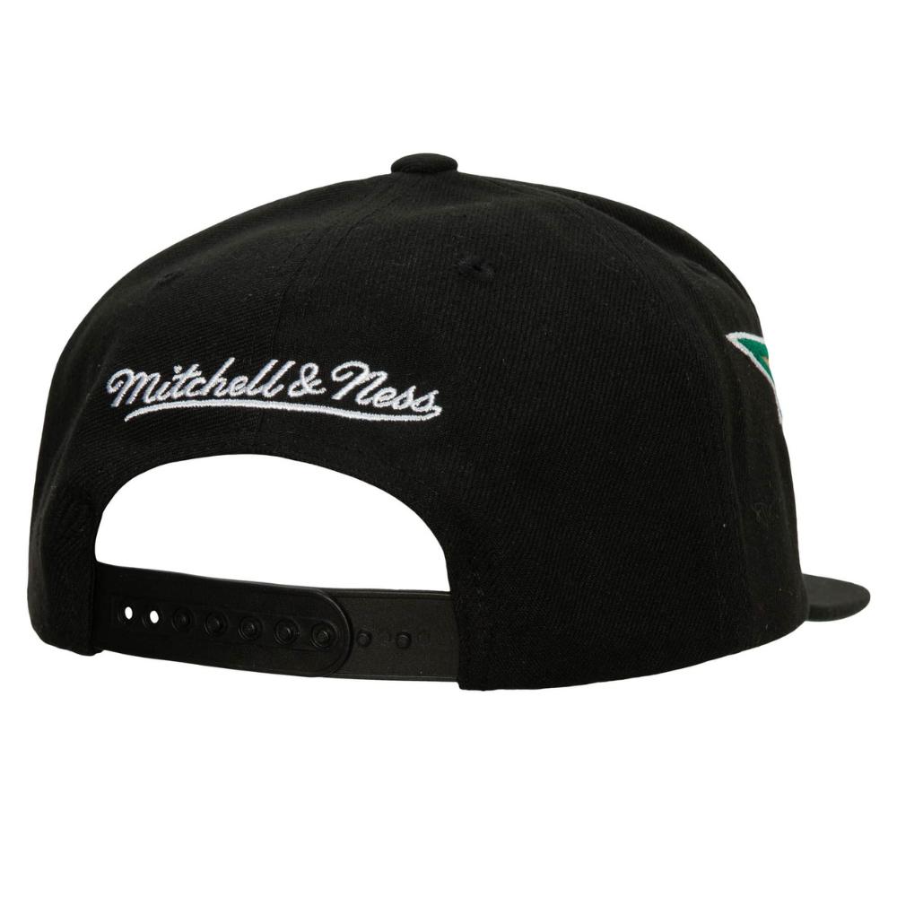 Foto 3 pulgar | Gorra Mitchell & Ness Double Trouble Boston Celtics Negra