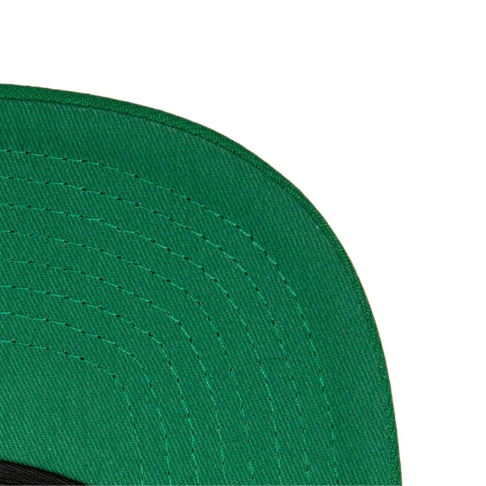 Foto 4 pulgar | Gorra Mitchell & Ness Crooked Path Boston Celtics NBA Negra