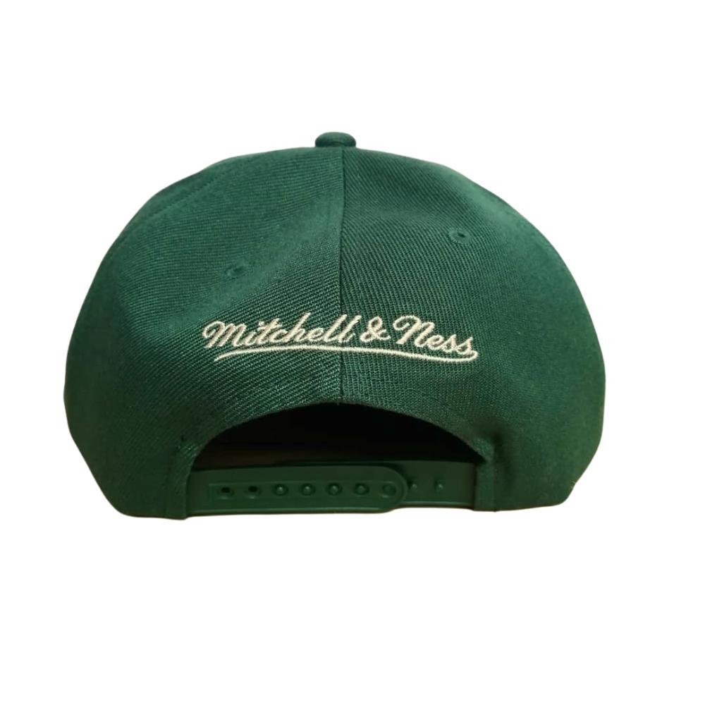 Foto 3 pulgar | Gorra Mitchell & Ness Black Core Basic Milwaukee Bucks Verde
