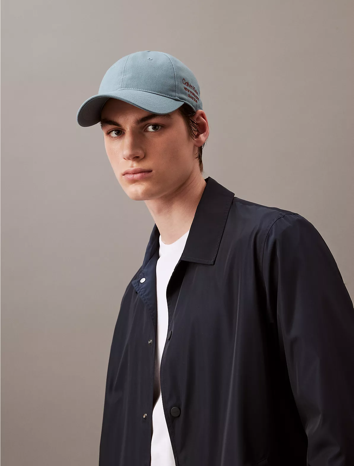 Foto 4 pulgar | Gorra Calvin Klein Ny City 1968 Ajustable Unisex