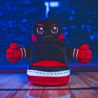 Foto 4 | Zapatilla De Felpa Bleacher Creatures Chicago Bulls Nba Kuricha 7 - Venta Internacional.