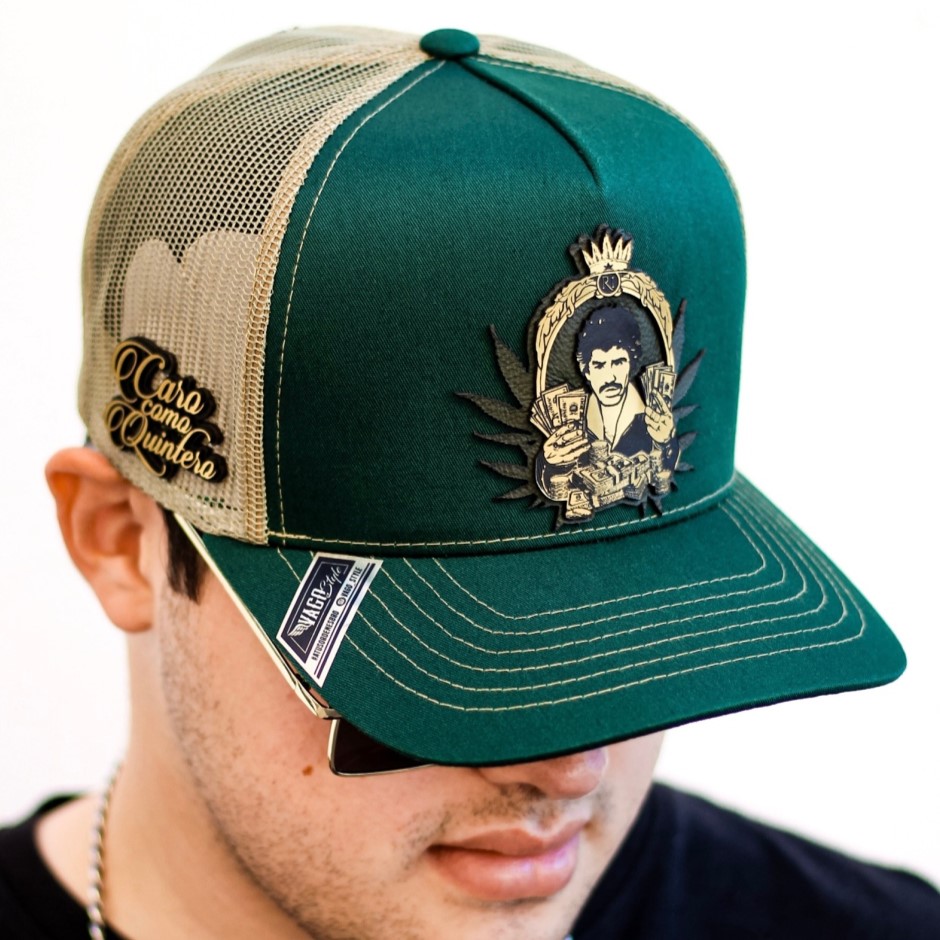 Foto 4 pulgar | Vago Style Caro Como Quintero Gorra Unica Artesanal Verde Obscuro Y Malla Dorada Ajustable Con Visera Curva