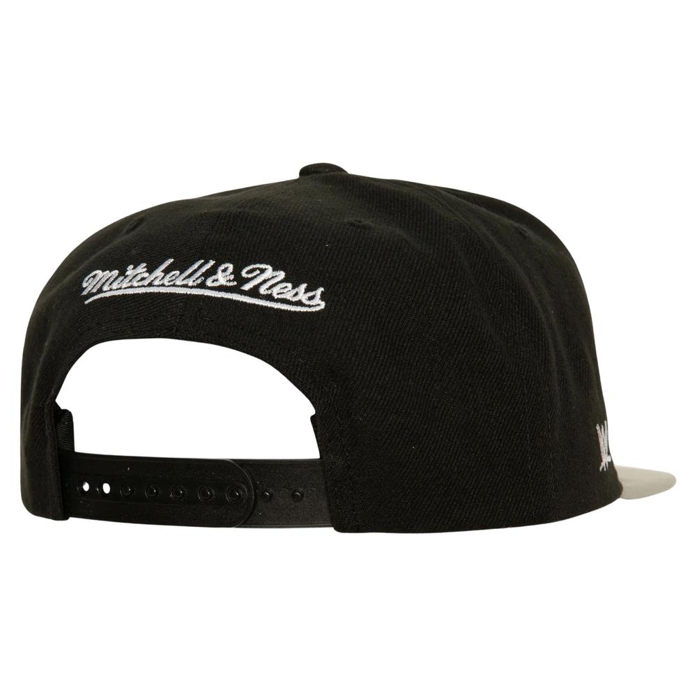 Foto 3 | Gorra Mitchell & Ness Wwe Deadstock New World Order Negro