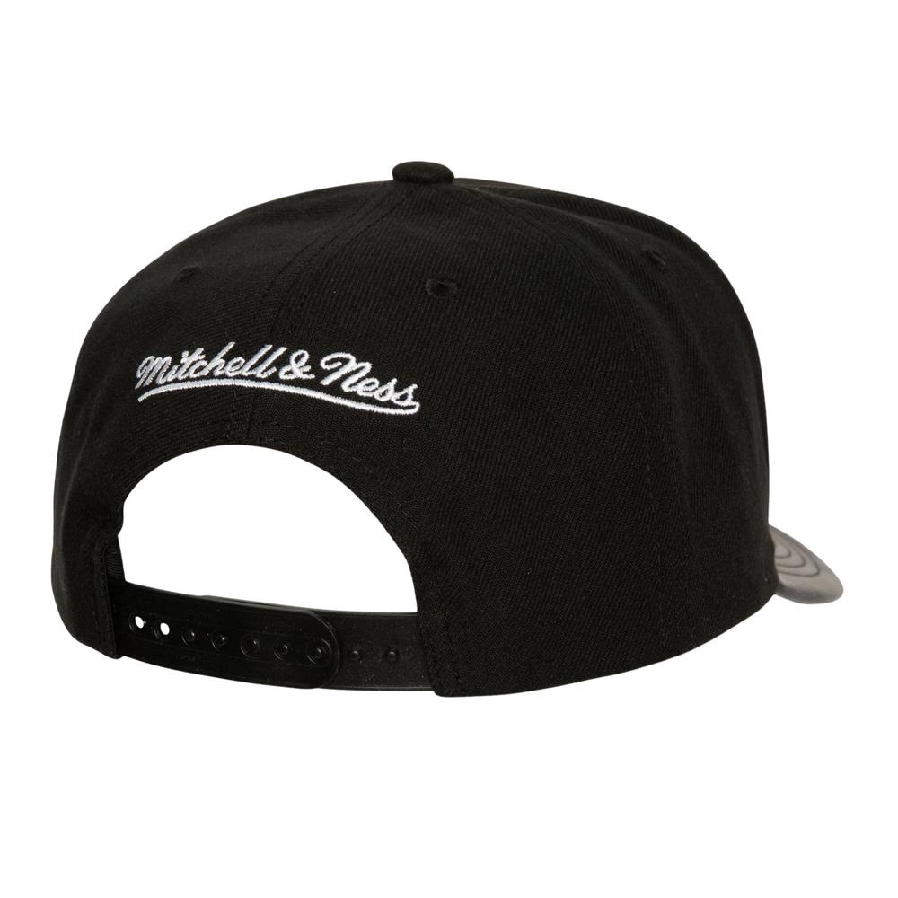 Foto 4 pulgar | Gorra Mitchell & Ness Wwe Nwo Pro New World Order Negro