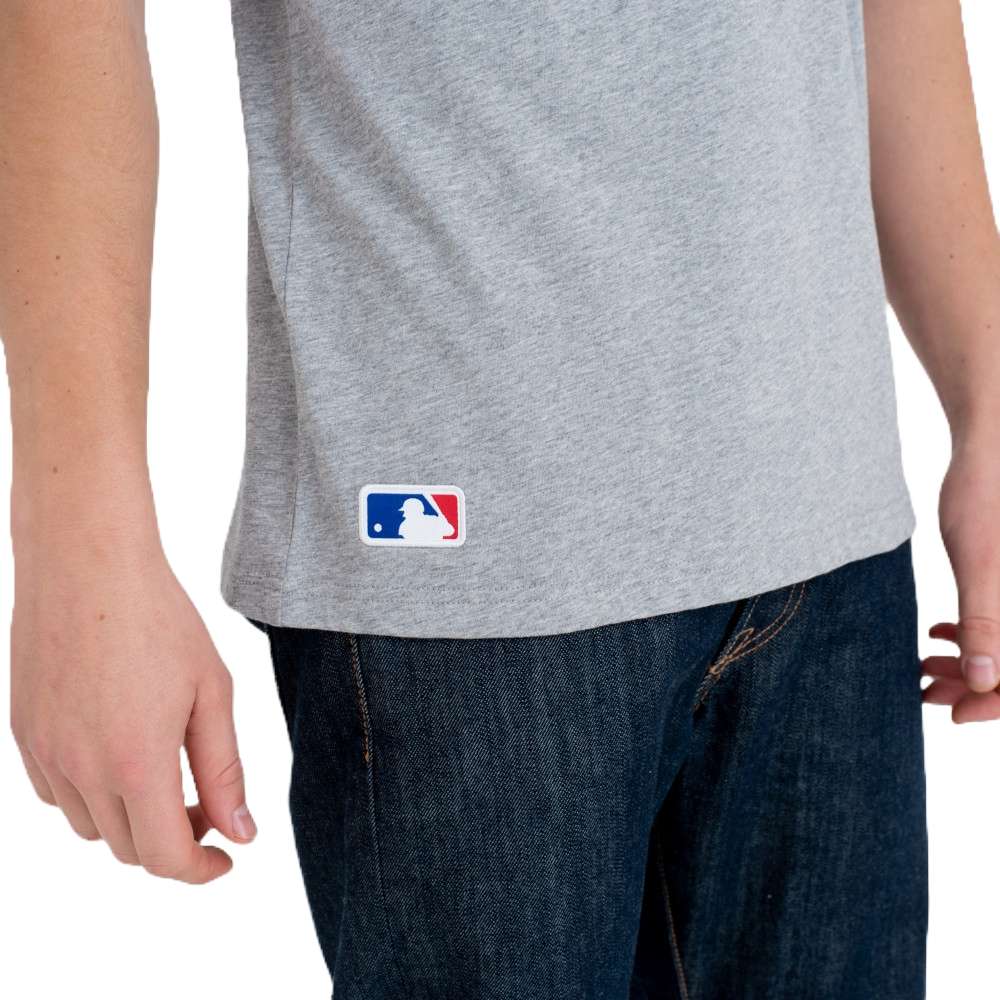 Foto 4 pulgar | New Era Playera New York Yankees Basic Mlb Para Hombre Color Gris