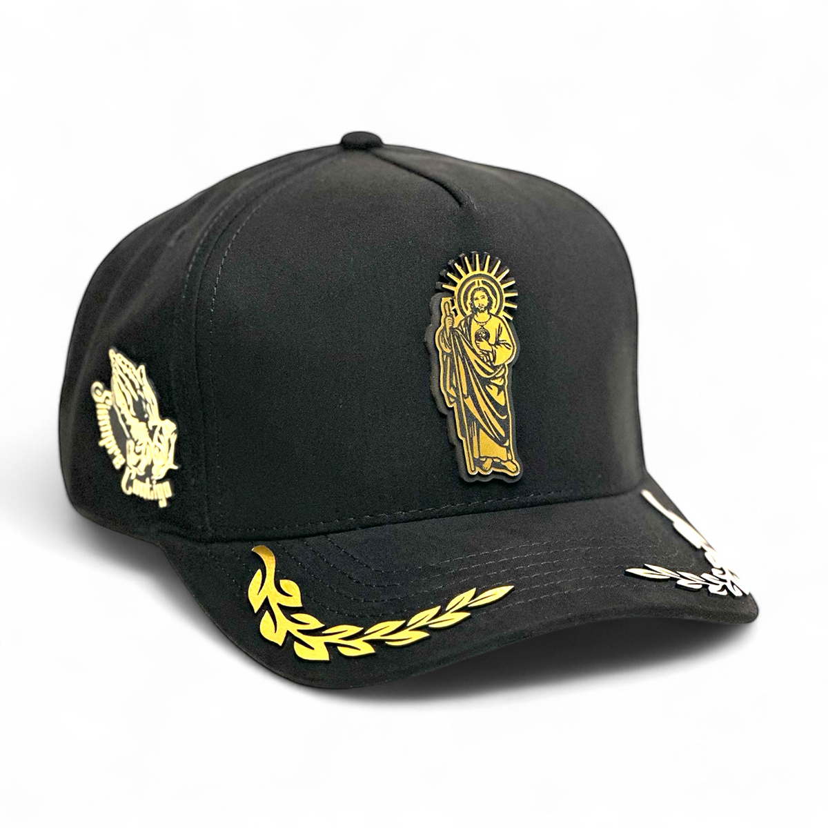 Foto 2 pulgar | Vago Style Gorra San Judas Snapback Negra Gamuza Placa Dorada Visera Curva