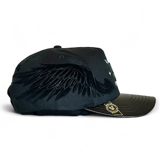 Foto 3 | Gorra Vago Style Black Angels Negra Ajustable de Moda con Visera Curva