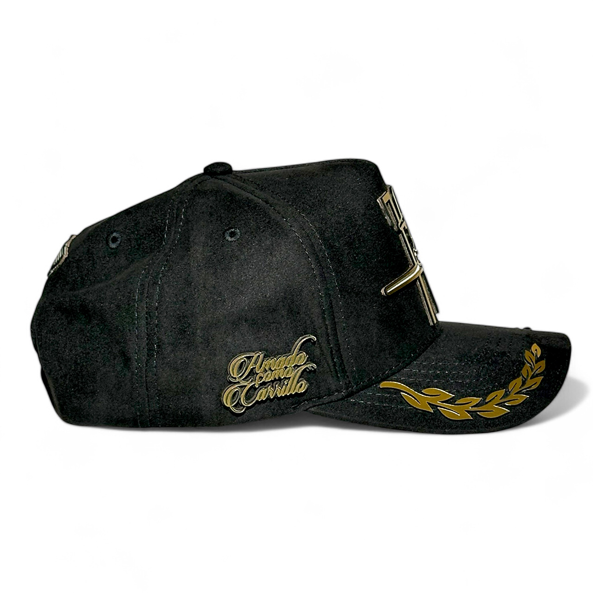 Foto 4 pulgar | Vagostyle Gorra Amado Carrillo Snapback Negra Gamuza Placa Dorada Exclusiva