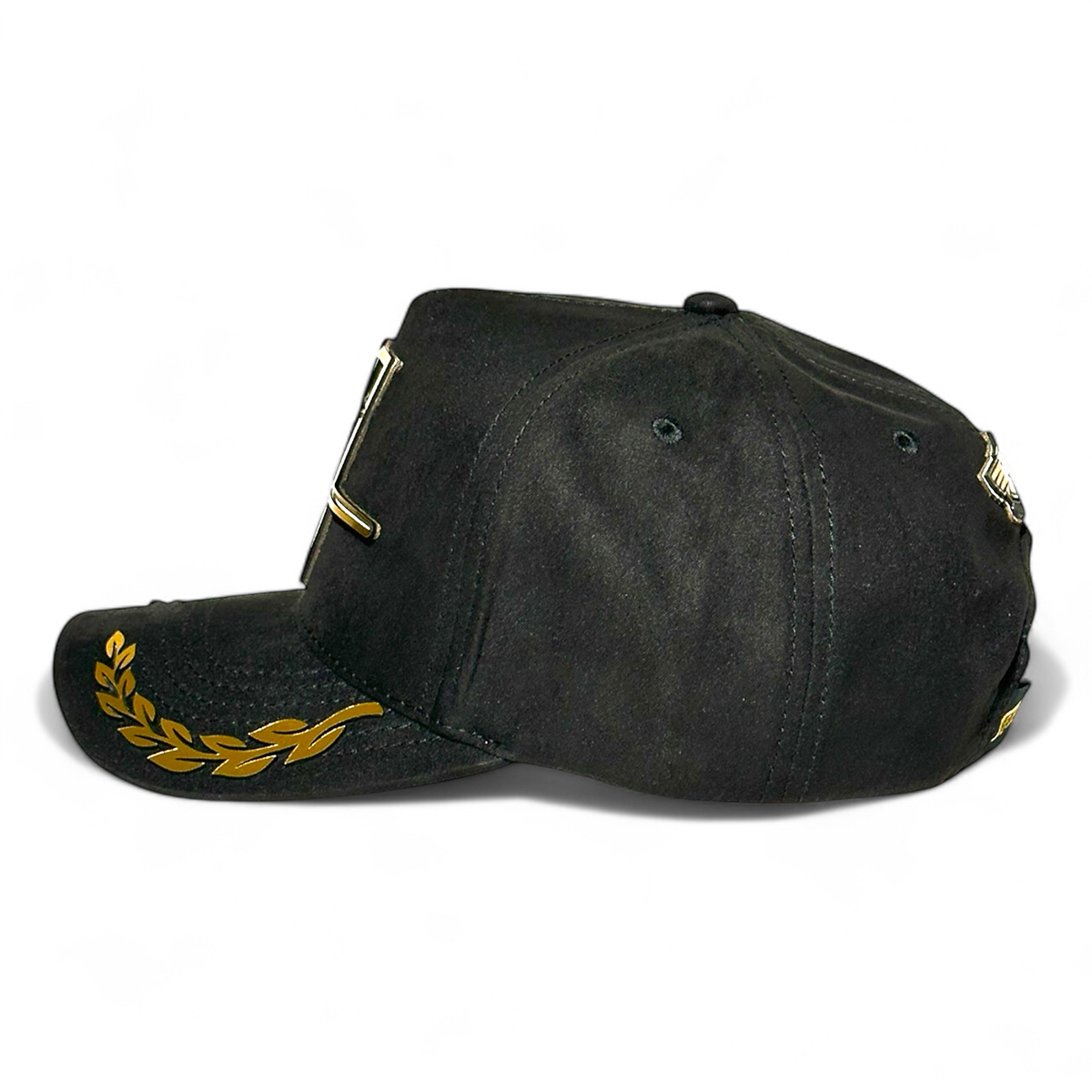 Foto 5 pulgar | Vagostyle Gorra Amado Carrillo Snapback Negra Gamuza Placa Dorada Exclusiva