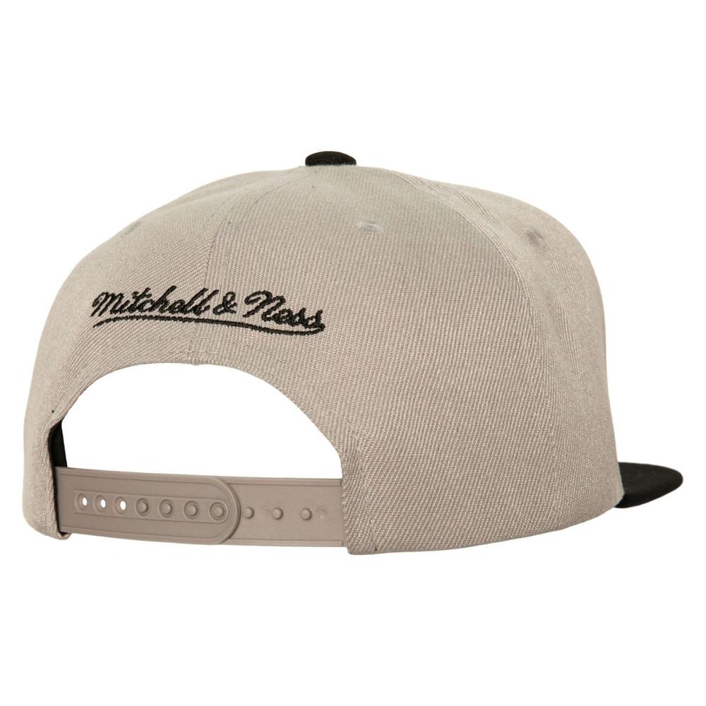 Foto 3 pulgar | Gorra Mitchell & Ness Top Letter Snapback Brooklyn Nets Nba Gris