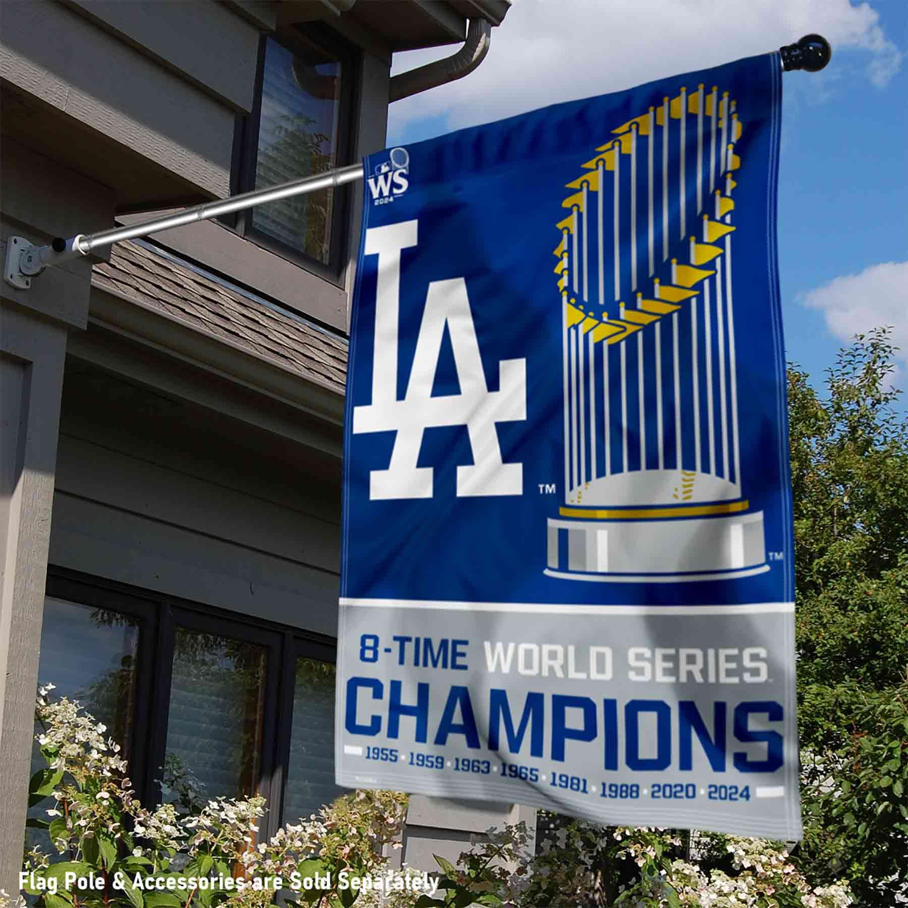Foto 3 pulgar | Bandera House Banner Wincraft Los Angeles Dodgers 2024 8x Campeones Del Mundo - Venta Internacional.