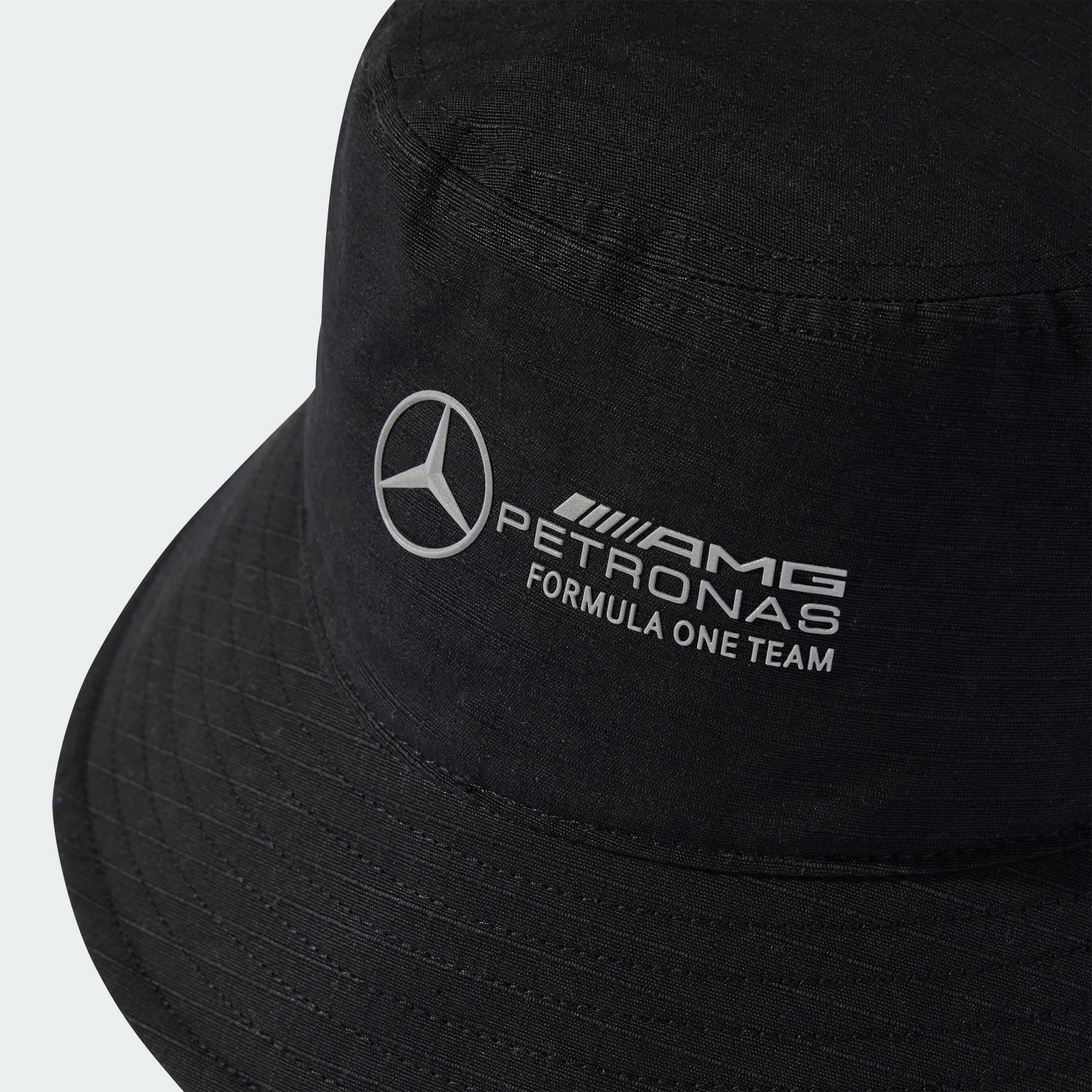 Foto 6 pulgar | Gorro Pescador Mercedes - Amg Petronas F1 Team Adidas Negro Unisex