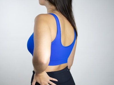 Foto 8 | Top Deportivo Para Mujer | Brasier Para Ejercicio De Dama | Paquete De 3 Tops Colores Beige, Blanco Y Negro
