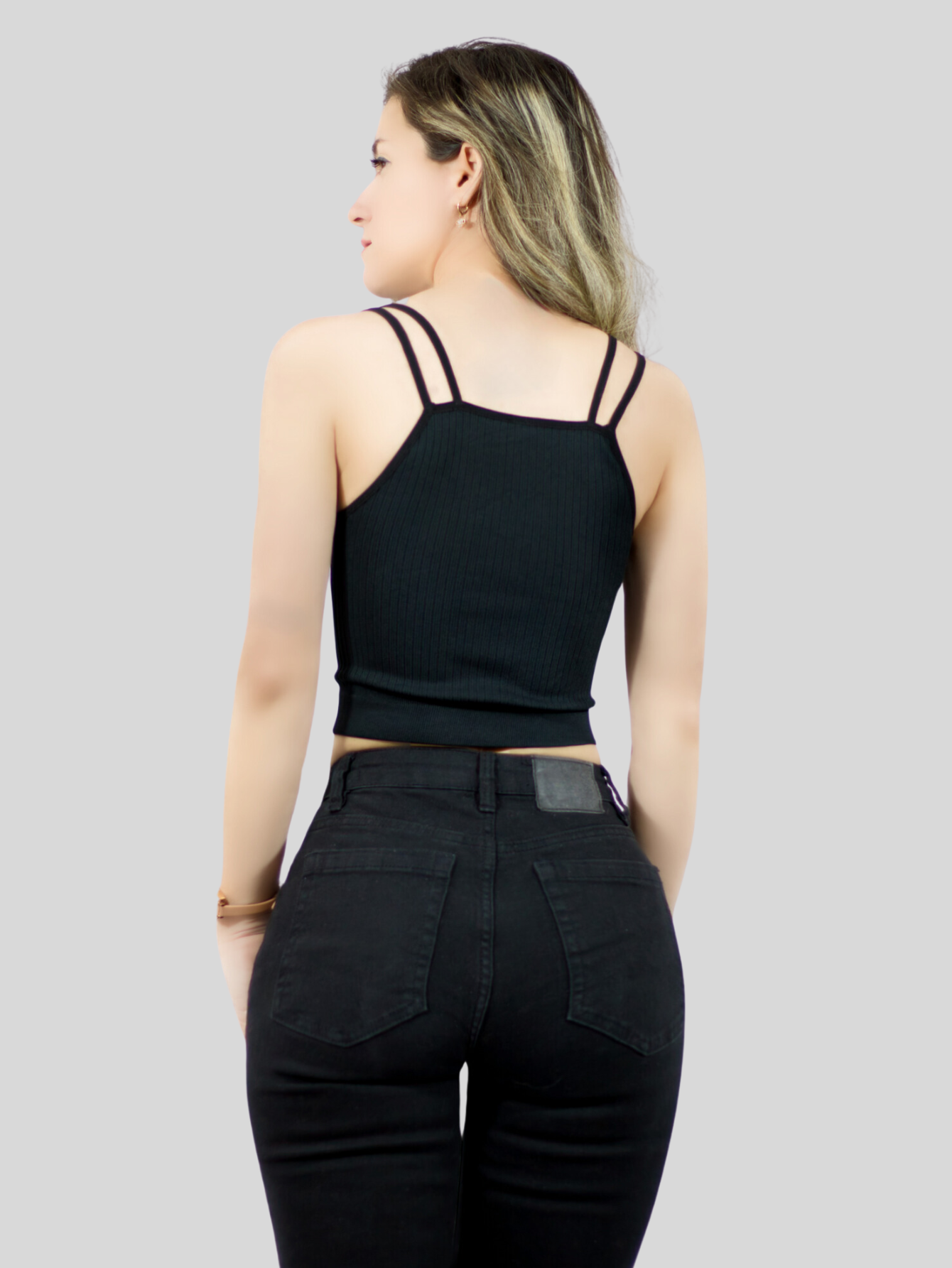 Foto 7 pulgar | Ser De 2 Top Deportivos De Mujer Top-1015 2 Colores Blusa Croptop De Tirantes