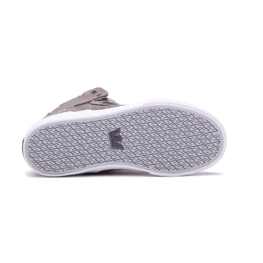 Foto 3 pulgar | Tenis Supra Kids Vaider Niño Casual Gris