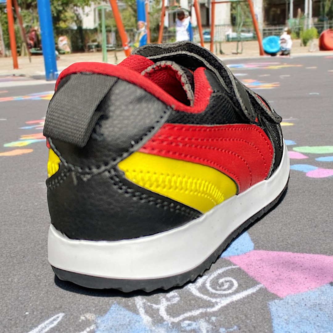 Foto 7 pulgar | Tenis Urbanos Las Cuatas para Niño