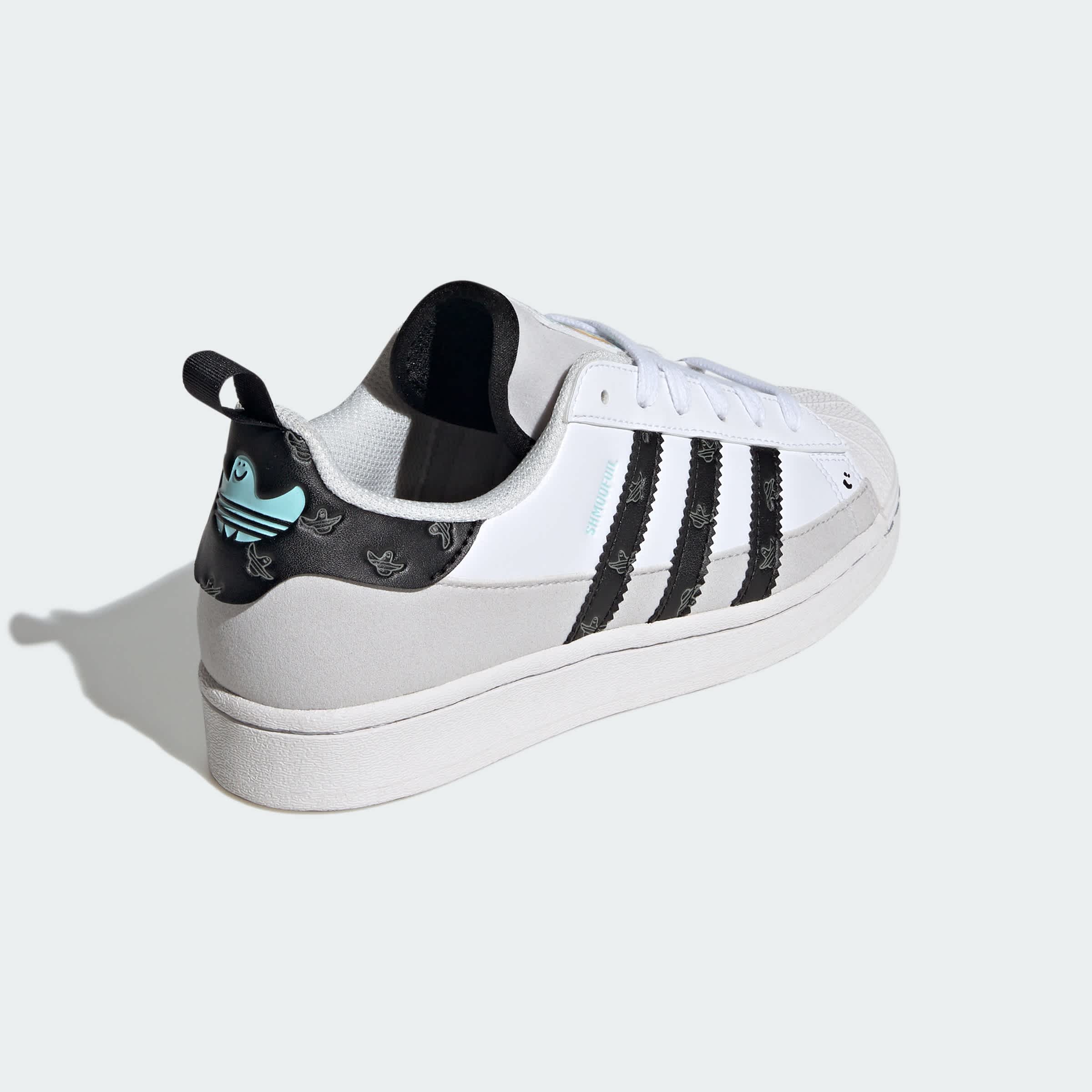 Foto 8 pulgar | Tenis Shmoofoil Superstar Kids Adidas Blanco Niños