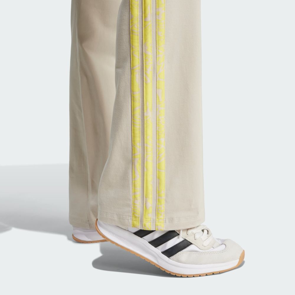 Foto 8 pulgar | W Aop Flare Leg Adidas Gris Mujer
