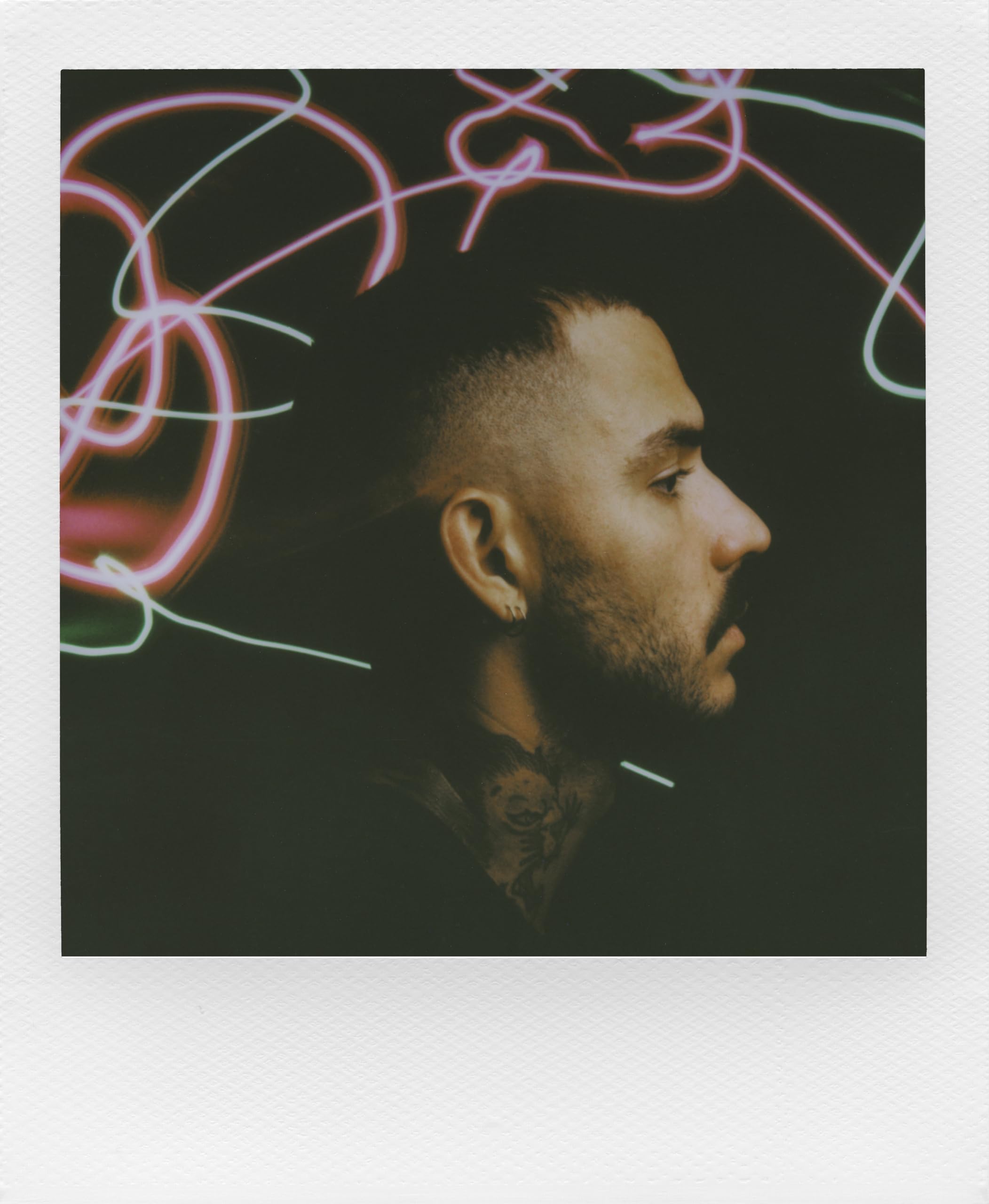 Foto 4 pulgar | Cámara De Película Instantánea Polaroid Now+ 3-gen I-type Negra - Venta Internacional.