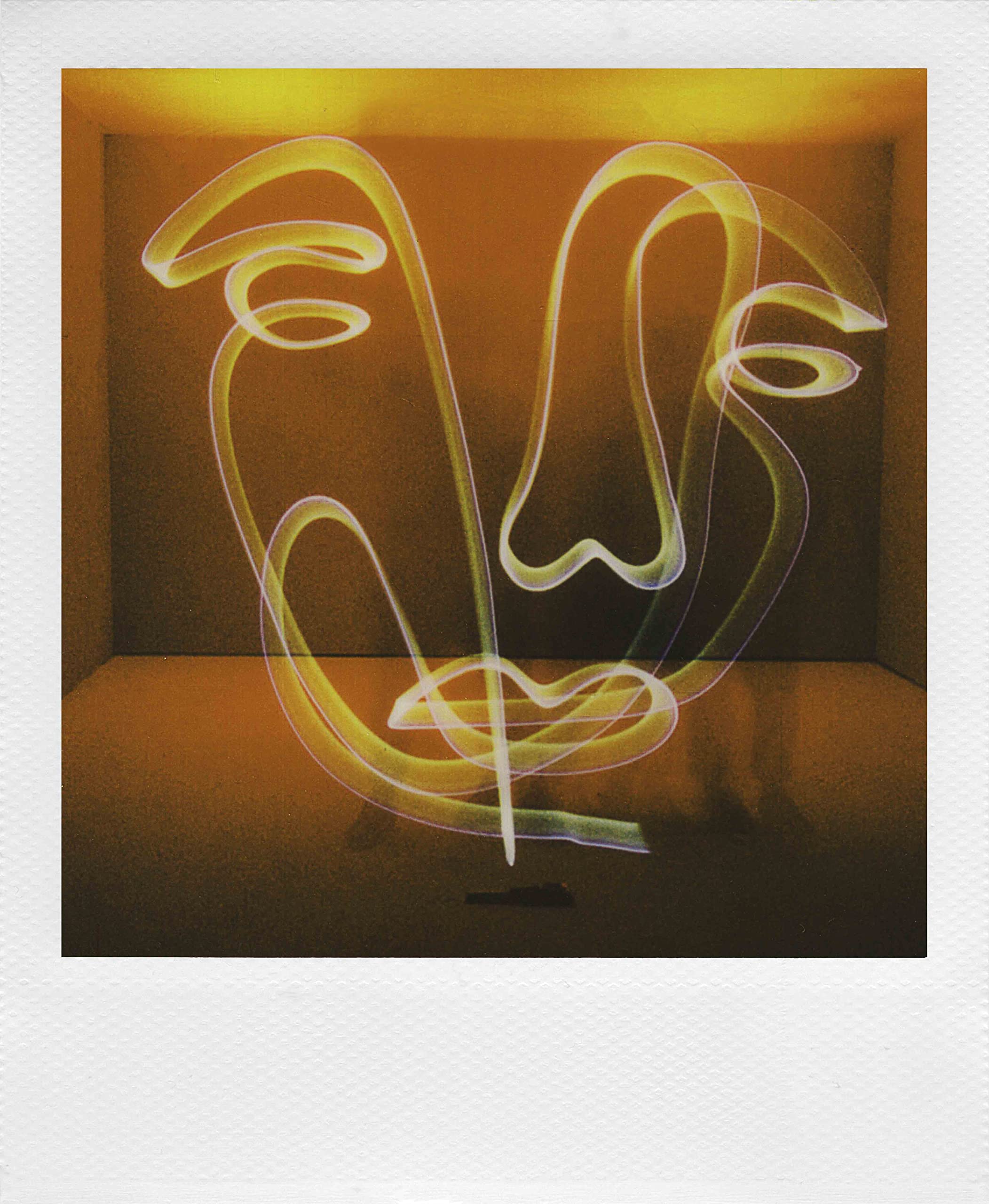 Foto 8 pulgar | Cámara De Película Instantánea Polaroid Now+ Azul Gris Con Filtro De Lente - Venta Internacional.