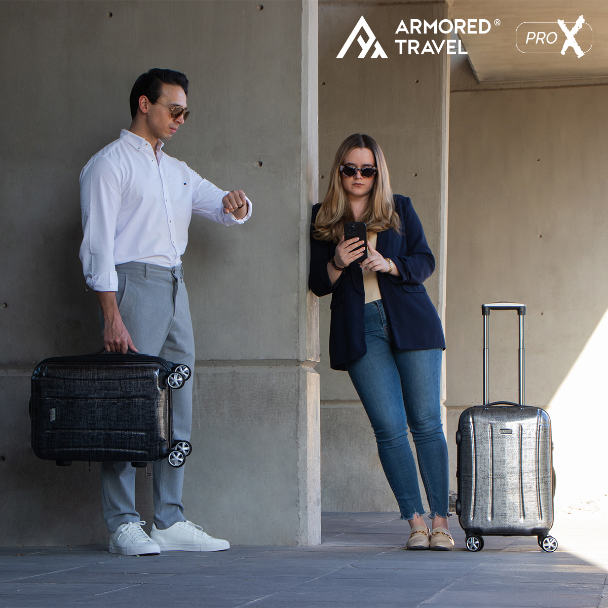 Foto 4 | Maleta de Viaje Armored Travel ProX Dark Negro Carry On 20'' 10kg de Policarbonato