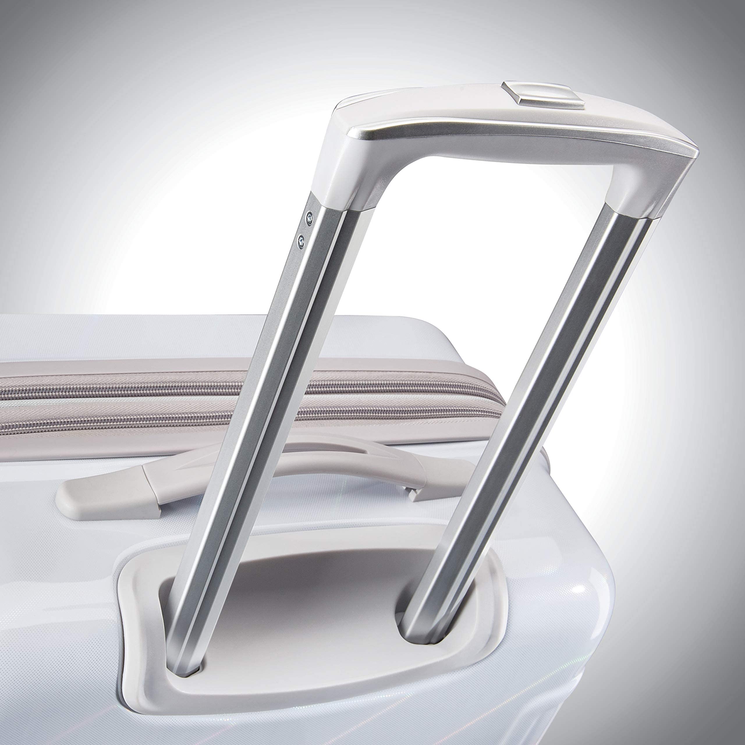 Foto 4 pulgar | Luggage American Tourister Moonlight Hardside 21 Pulgadas, Color Blanco - Venta Internacional.