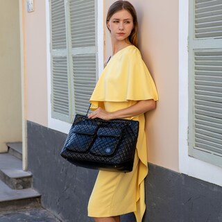 Foto 5 | Bolso Badgley Mischka Diana De Cuero Vegano Acolchado Negro - Venta Internacional.
